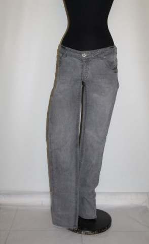 Jeans gri slim cut