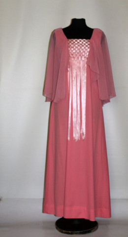 Rochie de ocazie vintage roz somon stil antic anii '60