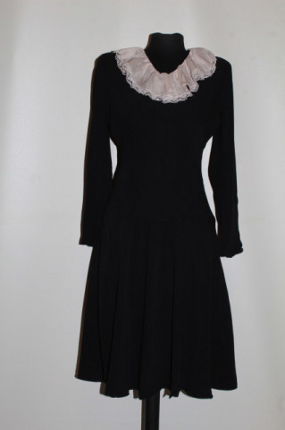 Rochie vintage din crepe cu guleraș roz anii 40