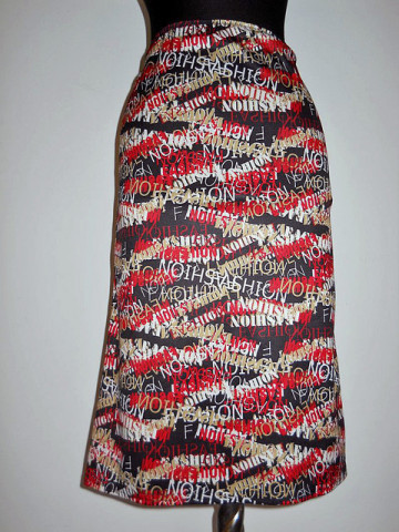 Fusta retro print ziar anii '90