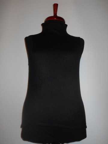 Pulover negru fara maneci repro anii '70