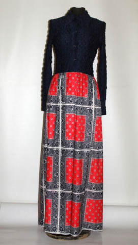 Rochie maxi vintage cu bust creponat si patrate florale anii '60