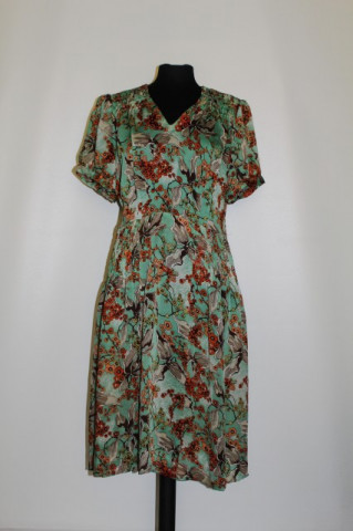 Rochie print floral pe fond verde anii '40