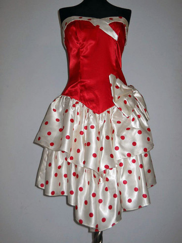 Rochie retro de ocazie din satin, cu buline albe si rosii, anii '80.