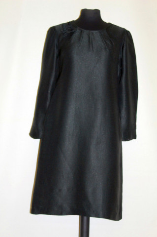 Rochie vintage neagră din crepe anii 60