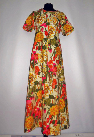 Rochie stil hawaian anii '60