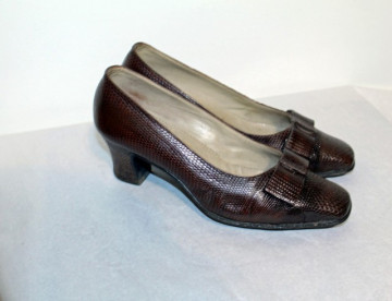 Pantofi vintage maro din piele de soparla anii '40