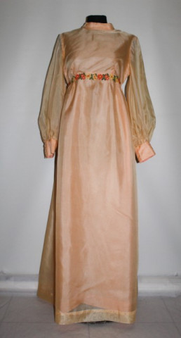Rochie de seara din voal portocaliu anii '60