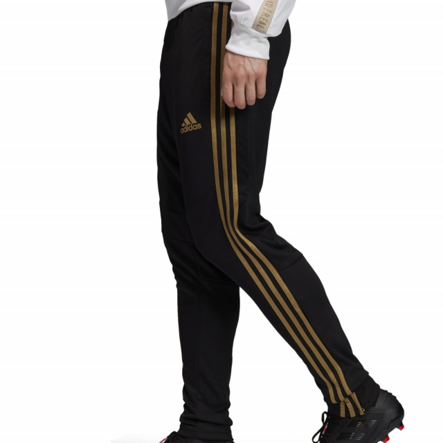 ala Cabina Petición Pantaloni Adidas Real Madrid pentru barbati - Produse sport originale -  Pantofi sport - Treninguri - Tricouri - Mingi