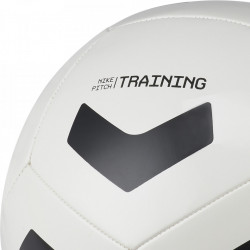 Minge fotbal Nike Pitch Training 21