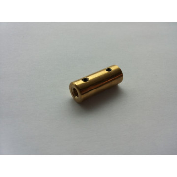 Cuplaj direct D5/D5 pentru navomodele de plantat
