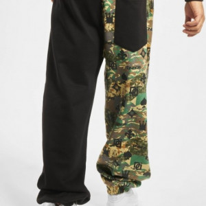 Dangerous DNGRS Half Crown & King Sweatpants Camouflage/Black