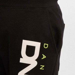 Dangerous DNGRS / Short Classic in black