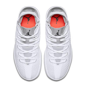 AIR JORDAN REVEAL WHITE BLACK METALLIC SILVER