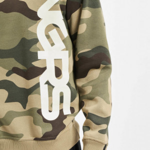 Dangerous DNGRS / Jumper Classic in camouflage