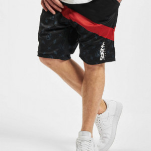 Dangerous DNGRS / Short Bear in black
