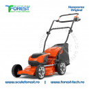 Masina de tuns gazonul cu acumulator Husqvarna LC 137i Li-Ion - 37cm fara baterie si incarcator | SculeForest.ro