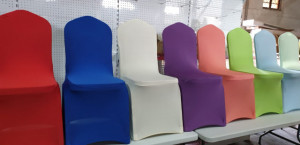 Huse elastice din Lycra pentru scaune banchet, colorate