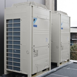 Unitate de condensare ZEAS LREQ12BY1