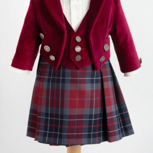 Costum elegant cu fusta James of Scotland