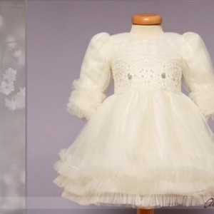 Rochita Botez White Swan