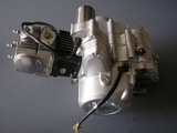 Motor ATV 125 automatic cu revers