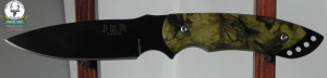 Cutit de vanatoare cu maner camouflaj tais de 11,5cm