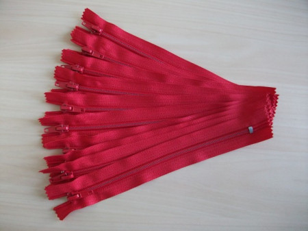 Fermoare pantaloni #5 - 20 cm rosu