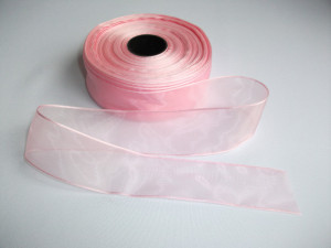 Panglica organza 25 mm roz