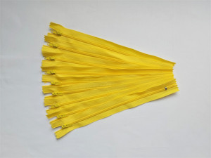 Fermoare fusta #3 - 20 cm galben aprins
