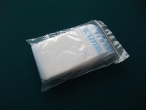 Pungi cu fermoar 70x100 mm