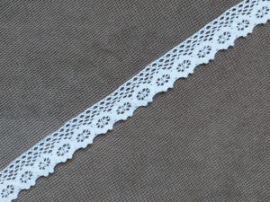 Dantela bumbac cod O, 25mm/10m, alba