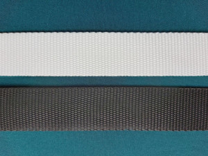Chinga rezistenta 30 mm neagra si alba