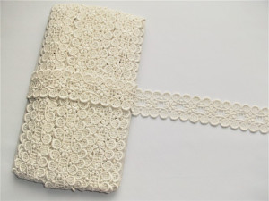 *Dantela poliester 3.9cm crem, cod5187