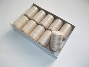 Ata poliester 40/2 - 1000 m crem cod1362