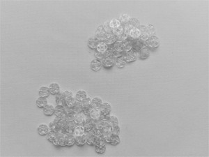 Capse imbracaminte plastic transparente 10mm