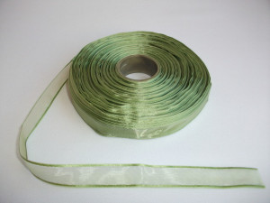 Panglica organza 15 mm vernil