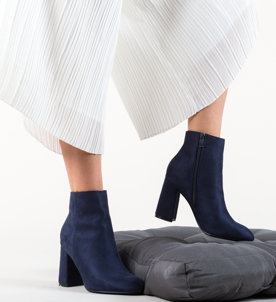 Botine fekra bleumarin