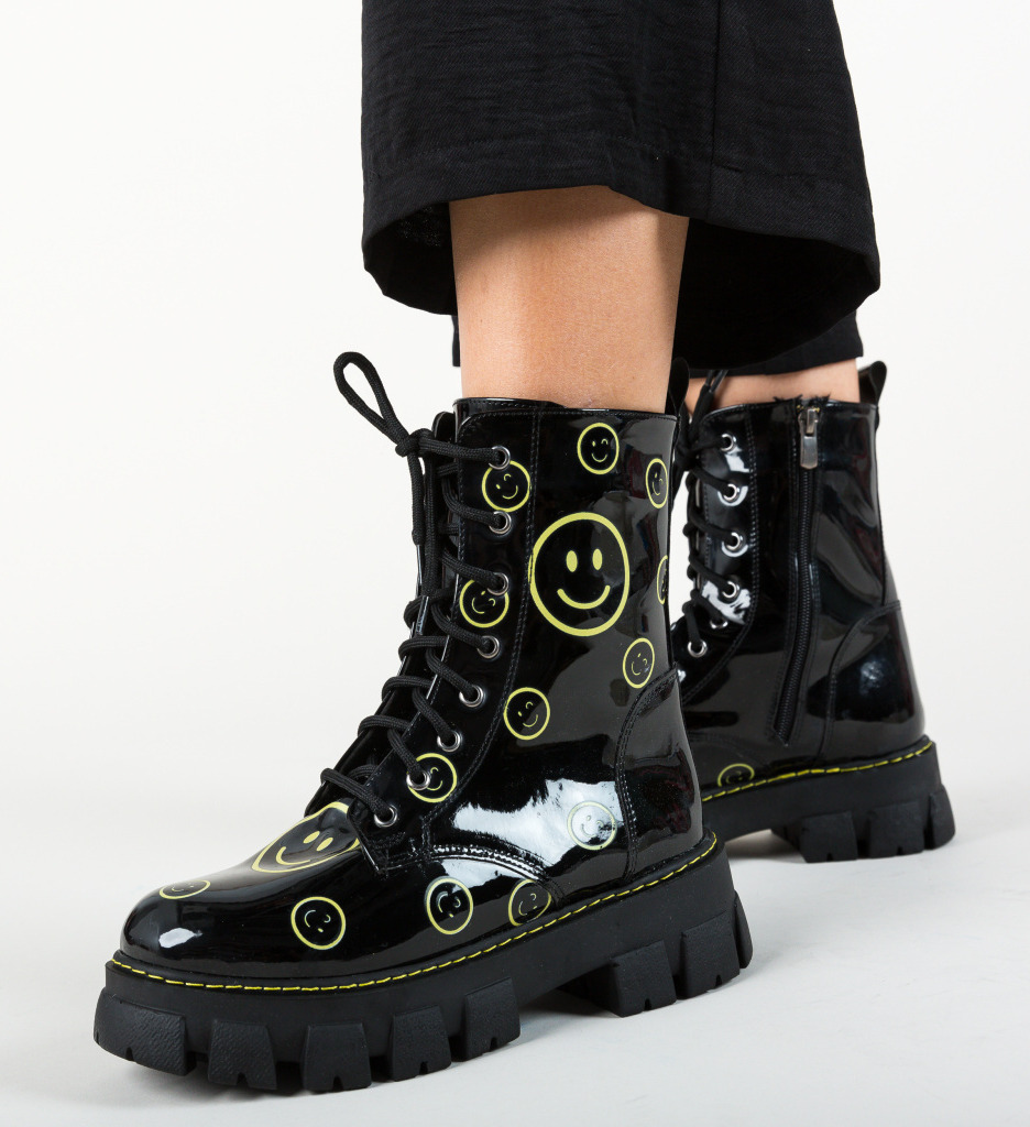 Ghete smiley negre