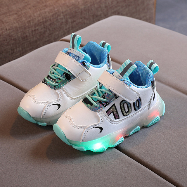 Adidasi albi cu albastru cu luminite
