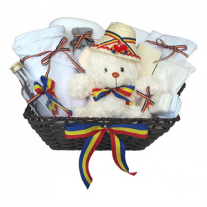 Cos cadou trusou botez, Ursulet, model traditional tricolor, 12 piese, Denikos® 648