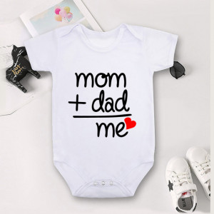 Body alb pentru bebelusi - Mom+dad love me