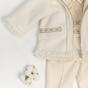 costum popular botez