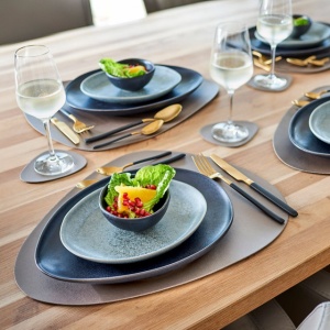 SET DE COASTERE 6 BUC.PIELE SINTETICA ,ZELLER