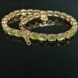 Bratara OCTAVIA -argint placat cu aur galben -VB014850-peridot