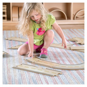 Roadway, traseu auto din lemn (42 piese), Guidecraft