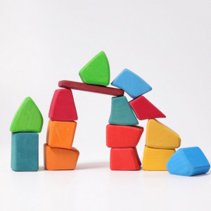 Cuburi Waldorf cu forme neregulate , Grimm's Spiel und Holz Design