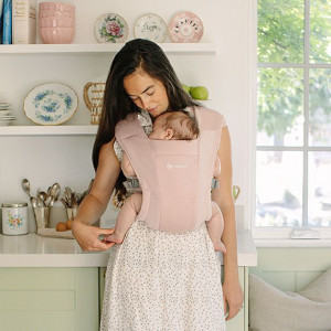 Ergobaby Embrace Blush Pink - Marsupiu Ergonomic