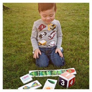 Omida mancacioasa, Eric Carle, Magna-Tiles Structures