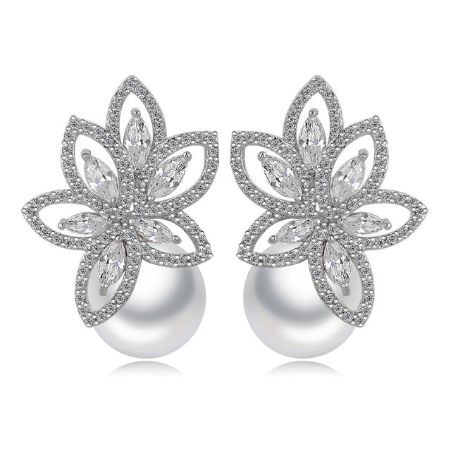 Cercei Lyris cu perle